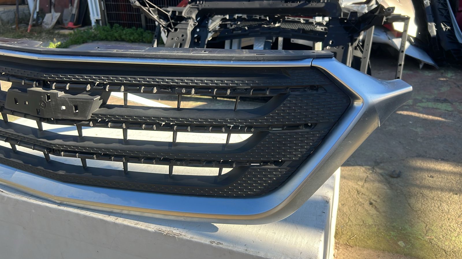 MASCARA CHEVROLET CAPTIVA (19-24) - Imagen 3