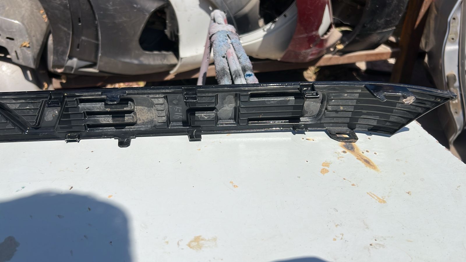 MASCARA CHEVROLET COLORADO (21-23) - Imagen 7