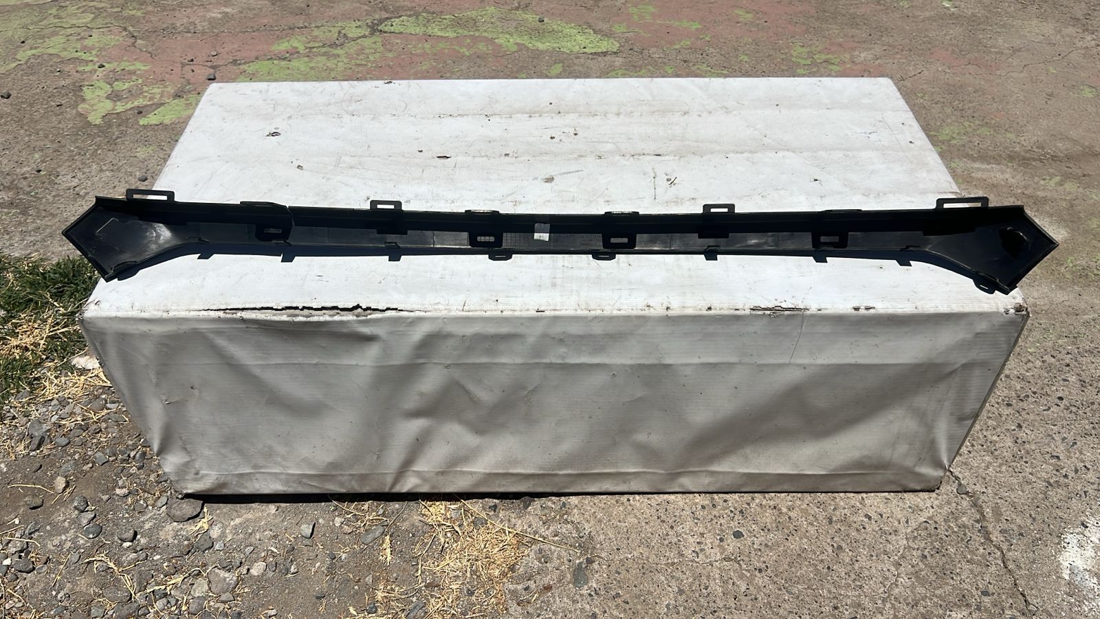 MASCARA CHEVROLET COLORADO (21-23) - Imagen 3