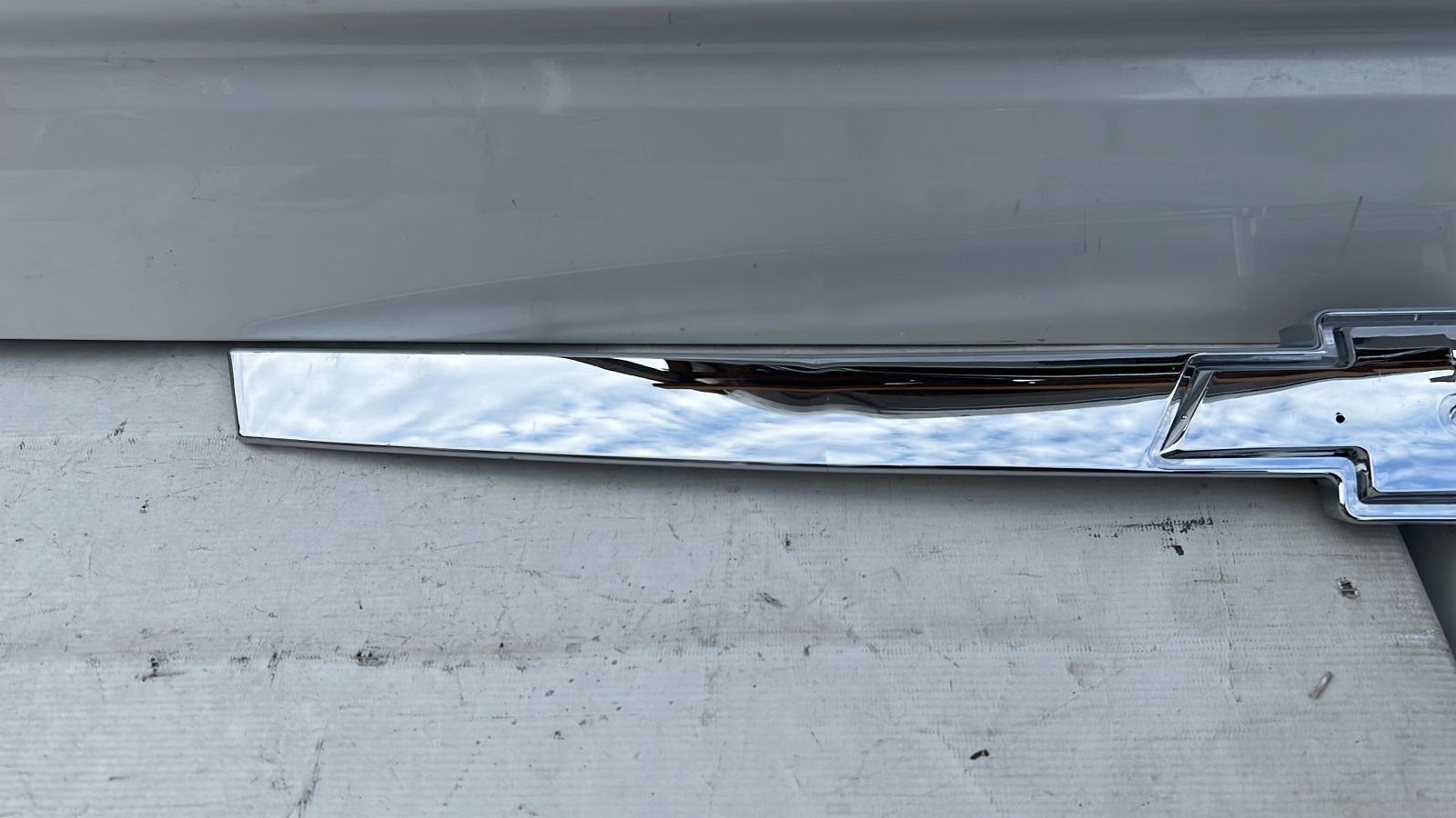 BISEL MASCARA CHEVROLET DMAX (10-14) - Imagen 2