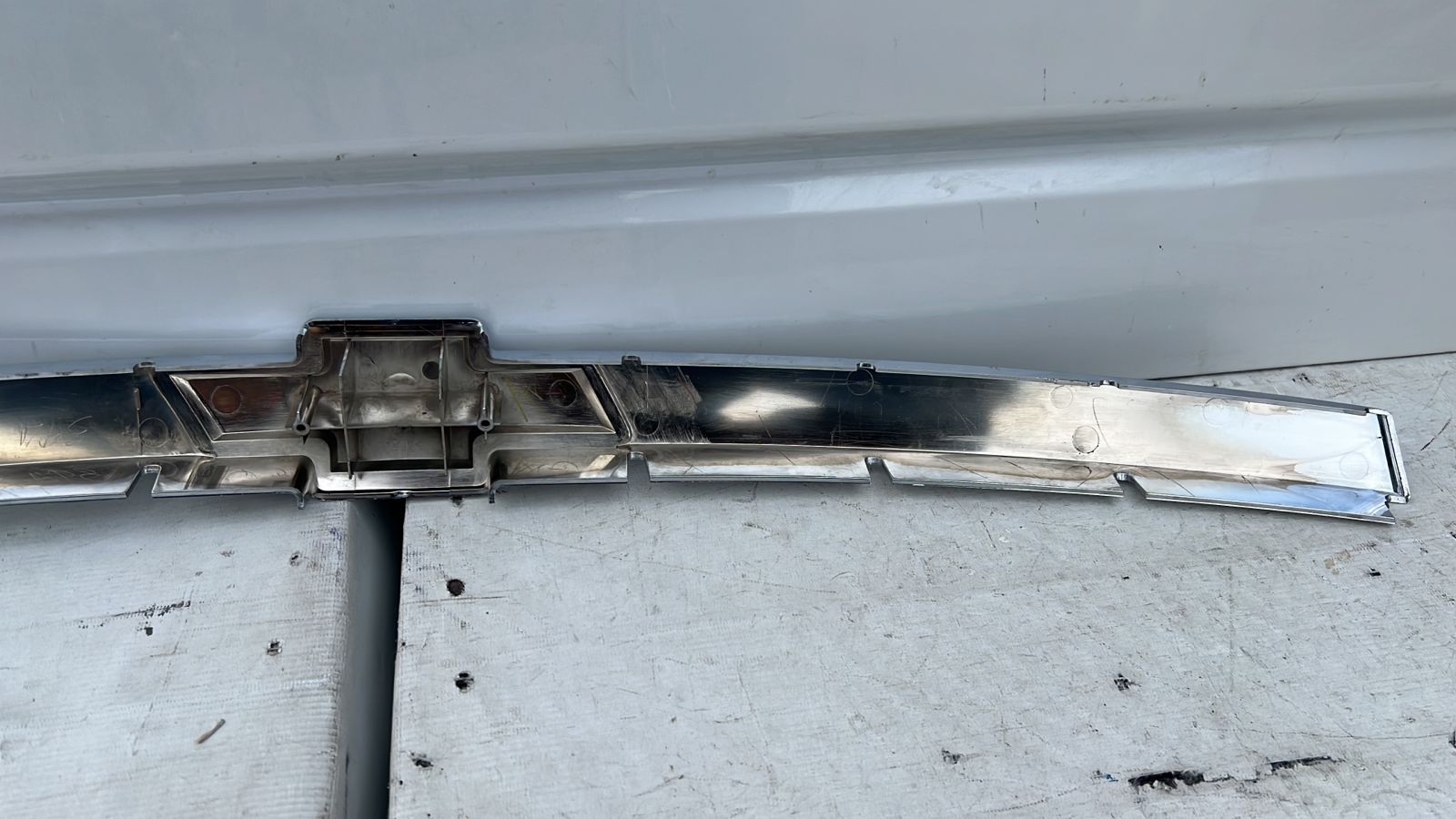 BISEL MASCARA CHEVROLET DMAX (10-14) - Imagen 7