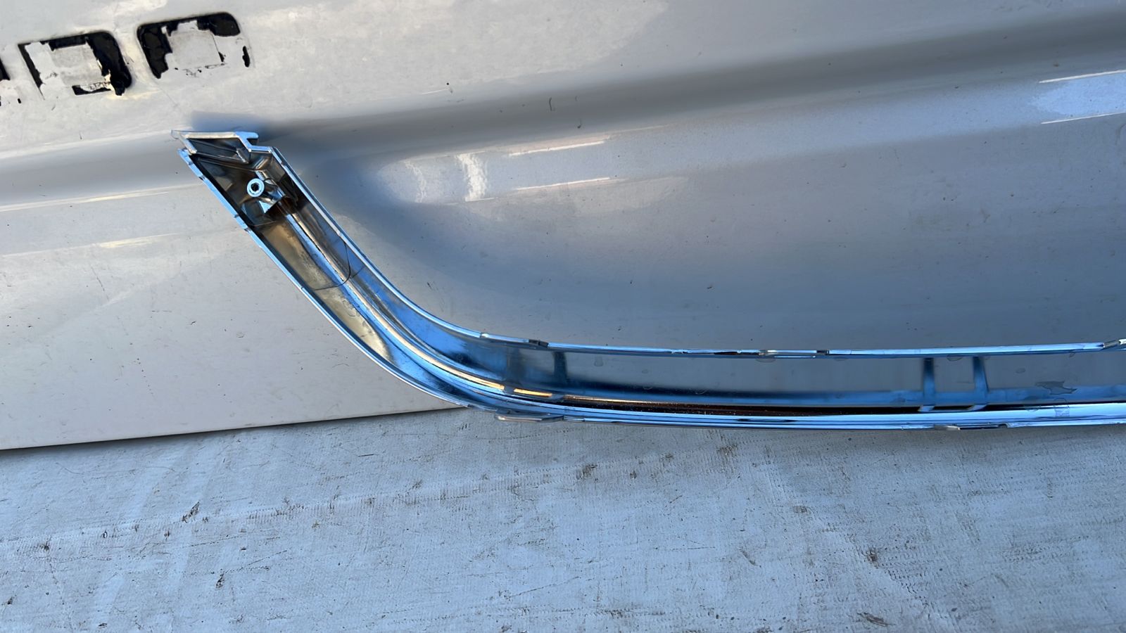 MOLDURA MASCARA CHEVROLET GROOVE (21-23) - Imagen 6