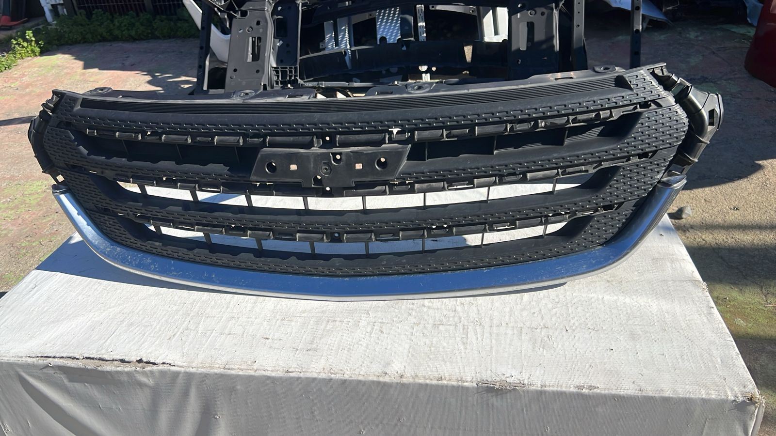 MASCARA CHEVROLET GROOVE (21-23) - Imagen 2