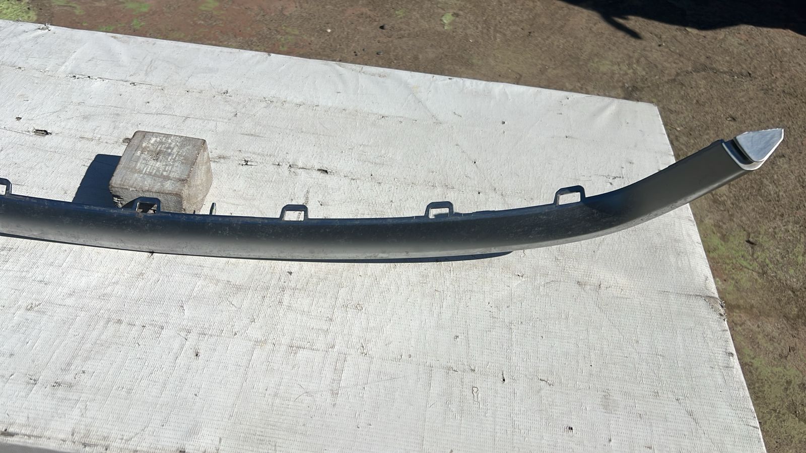 MOLDURA MASCARA CHEVROLET GROOVE (21-23) - Imagen 4