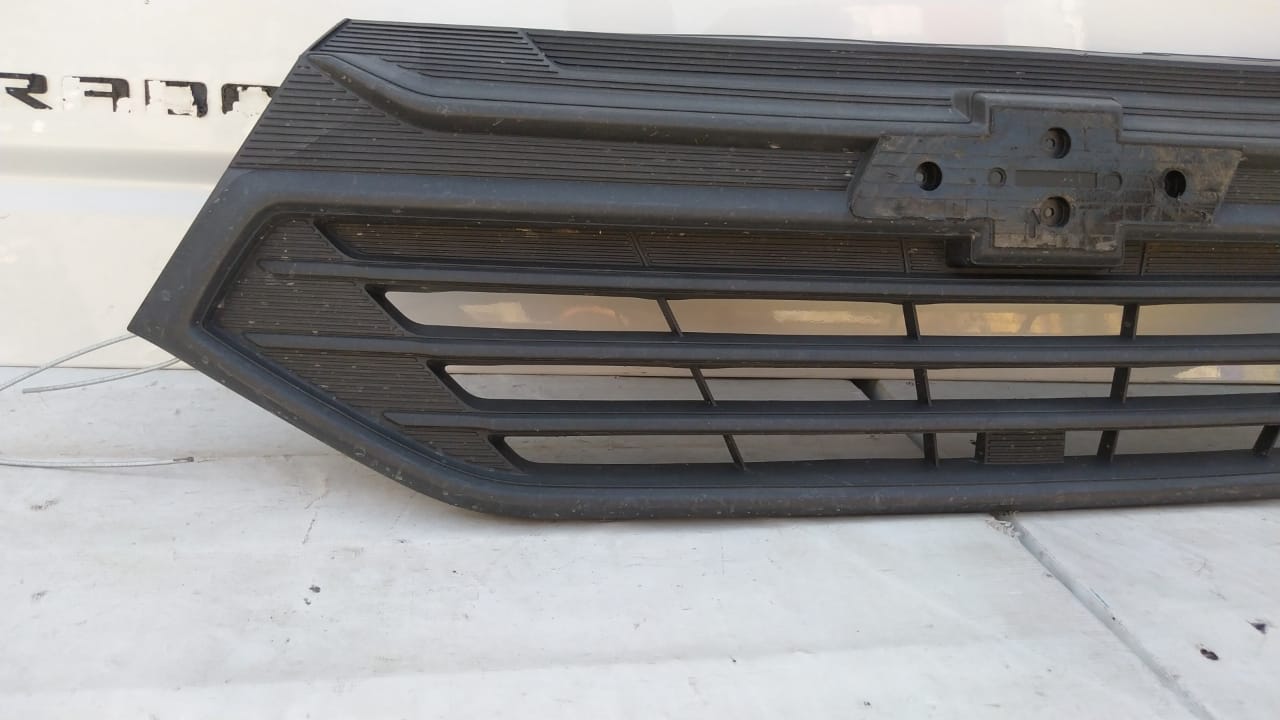 MASCARA CHEVROLET N400 (20-23) - Imagen 3