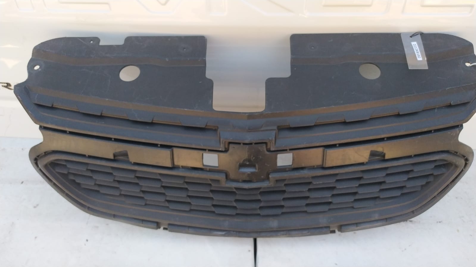 MASCARA CHEVROLET SAIL (16-22) - Imagen 2