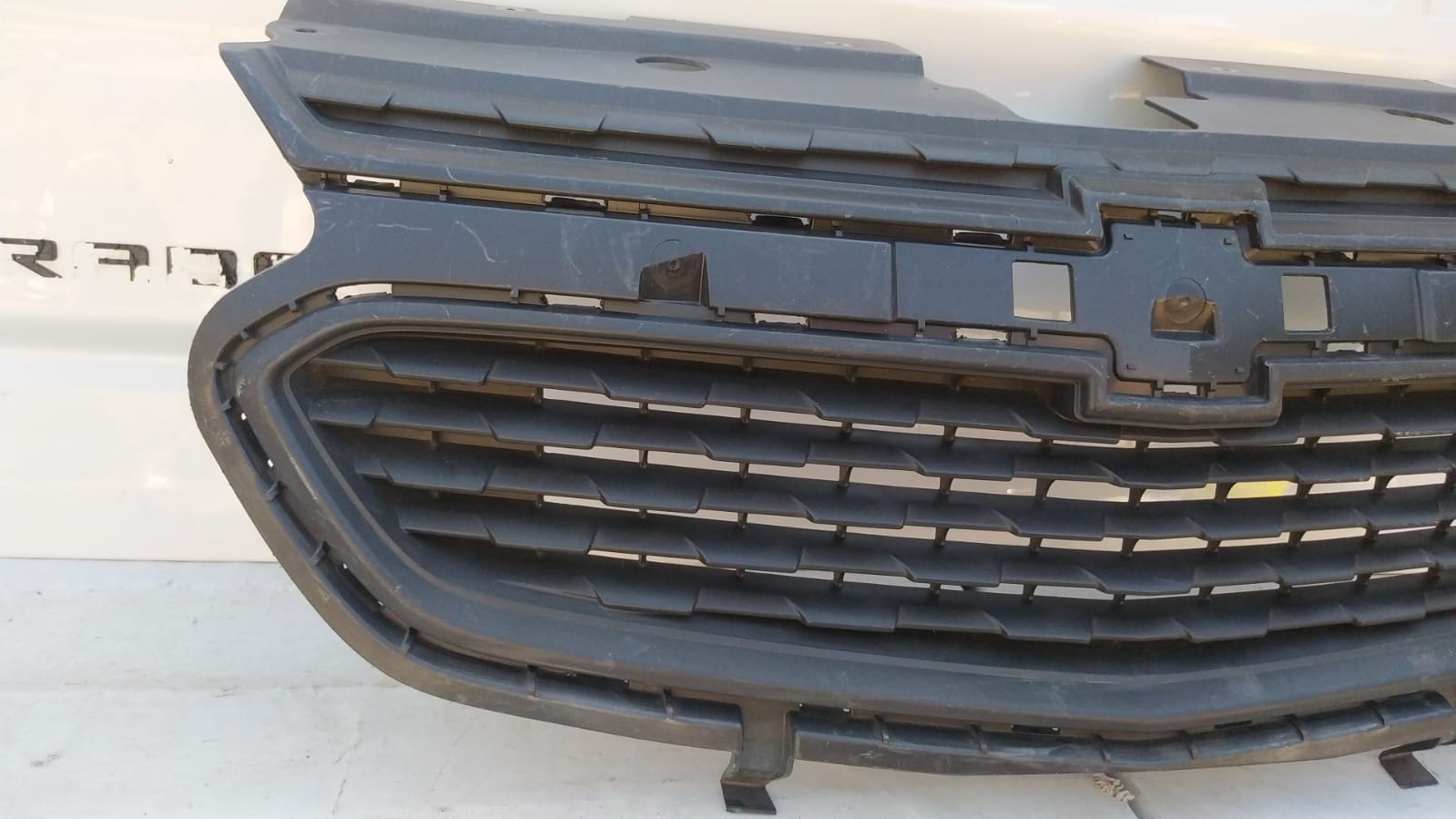 MASCARA CHEVROLET SAIL (16-22) - Imagen 3