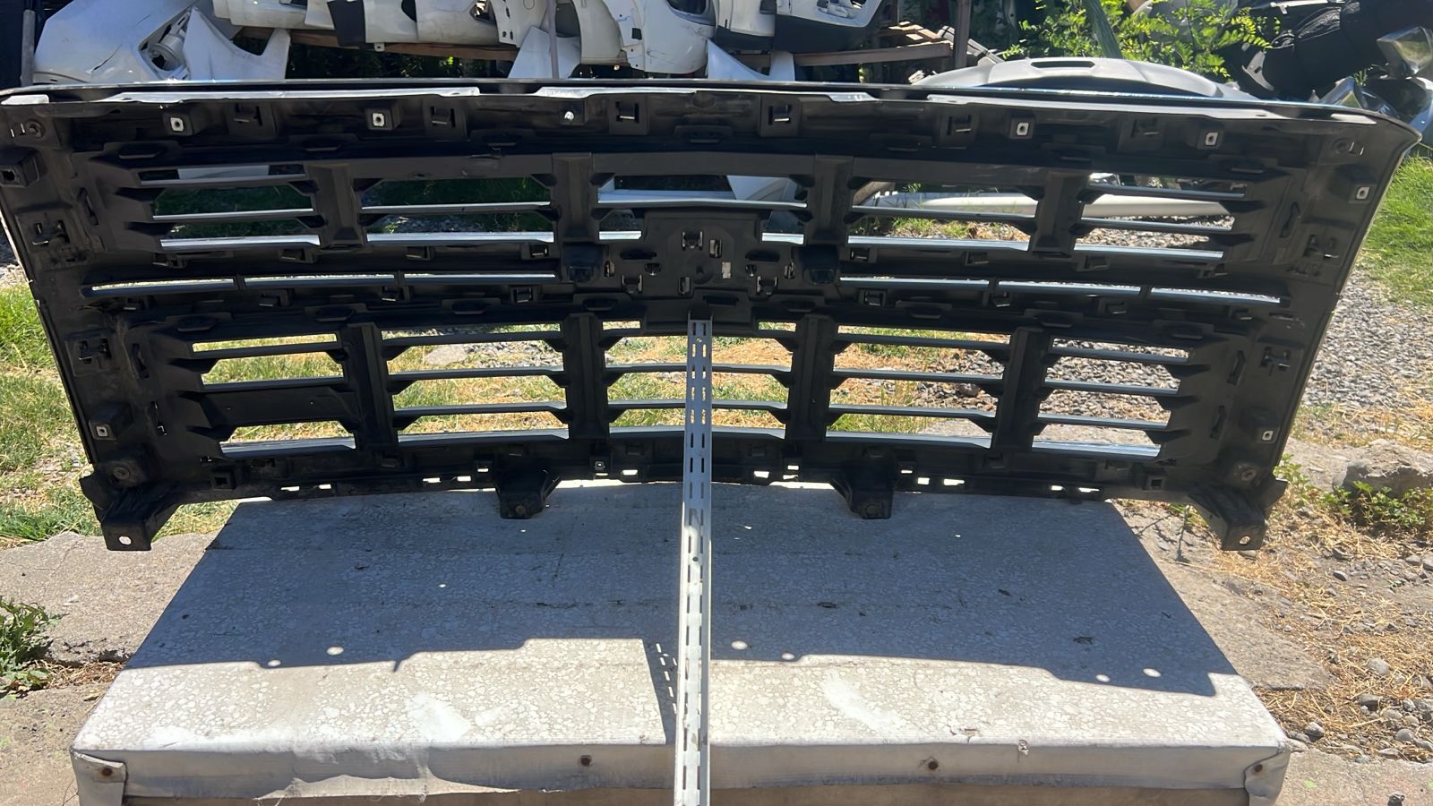 MASCARA CHEVROLET SILVERADO (14-16) - Imagen 6