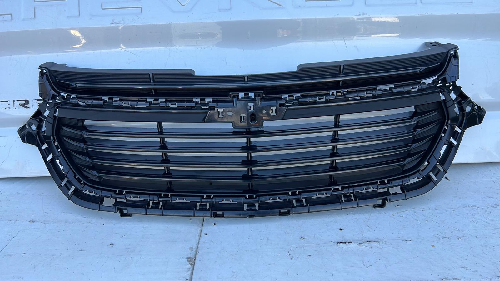 MASCARA CHEVROLET SPIN (17-21)