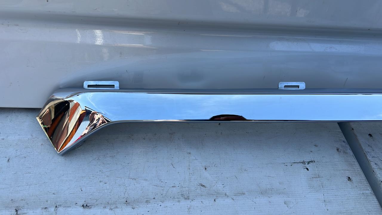 BISEL MASCARA CHEVROLET TRAILBLAZER (21-23) - Imagen 2