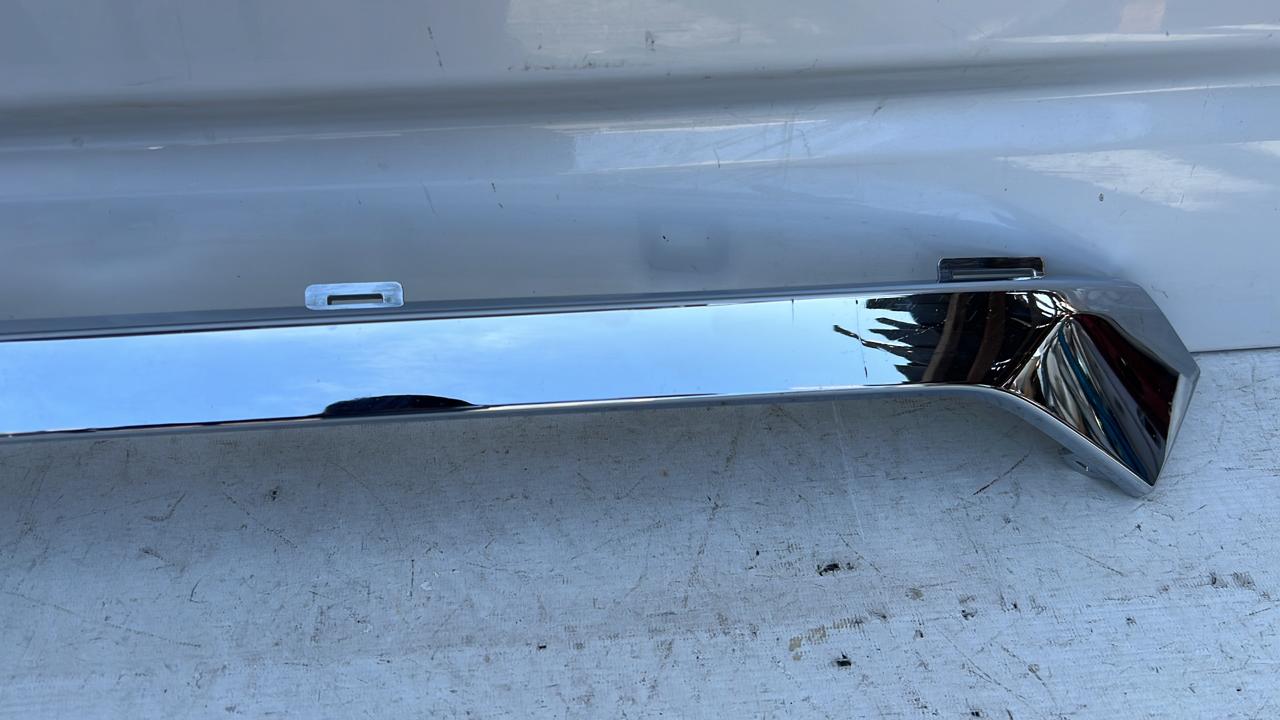 BISEL MASCARA CHEVROLET TRAILBLAZER (21-23) - Imagen 3