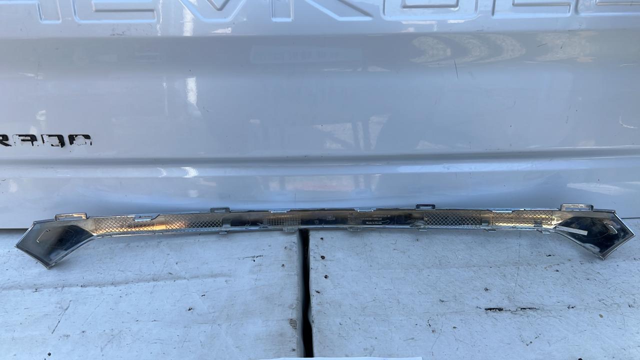 BISEL MASCARA CHEVROLET TRAILBLAZER (21-23) - Imagen 5