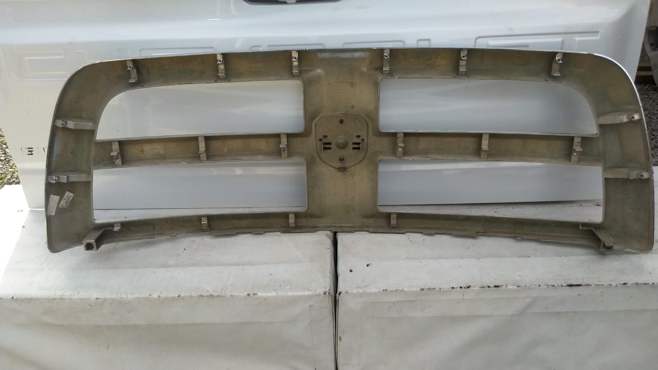 MASCARA DODGE RAM-2500 (13-16) - Imagen 4