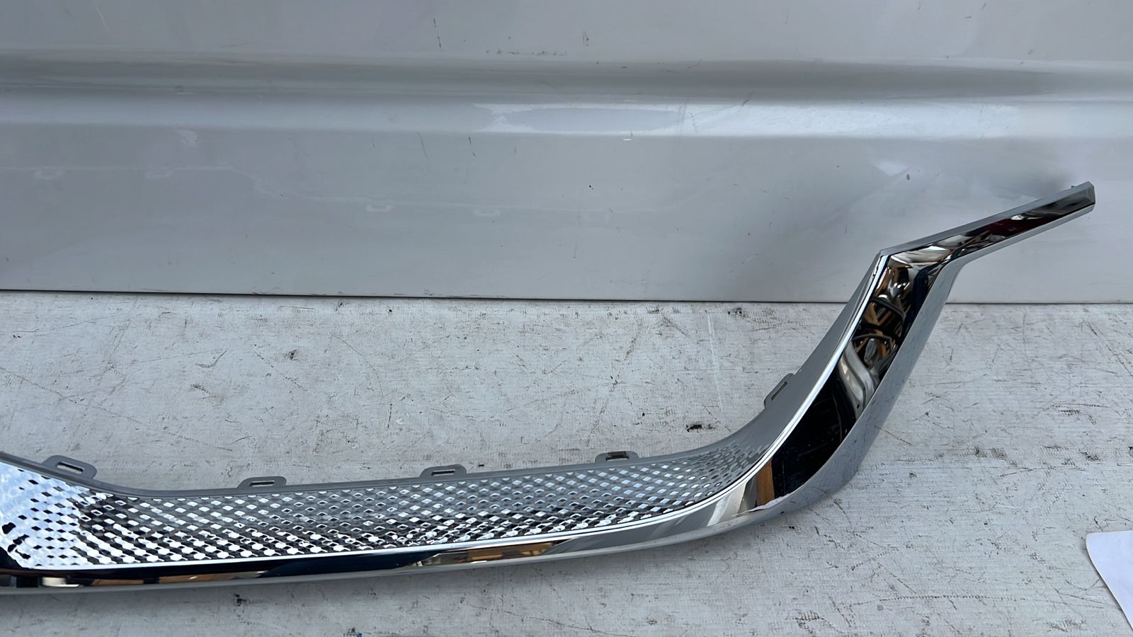 BISEL MASCARA KIA SELTOS (20-23) - Imagen 4