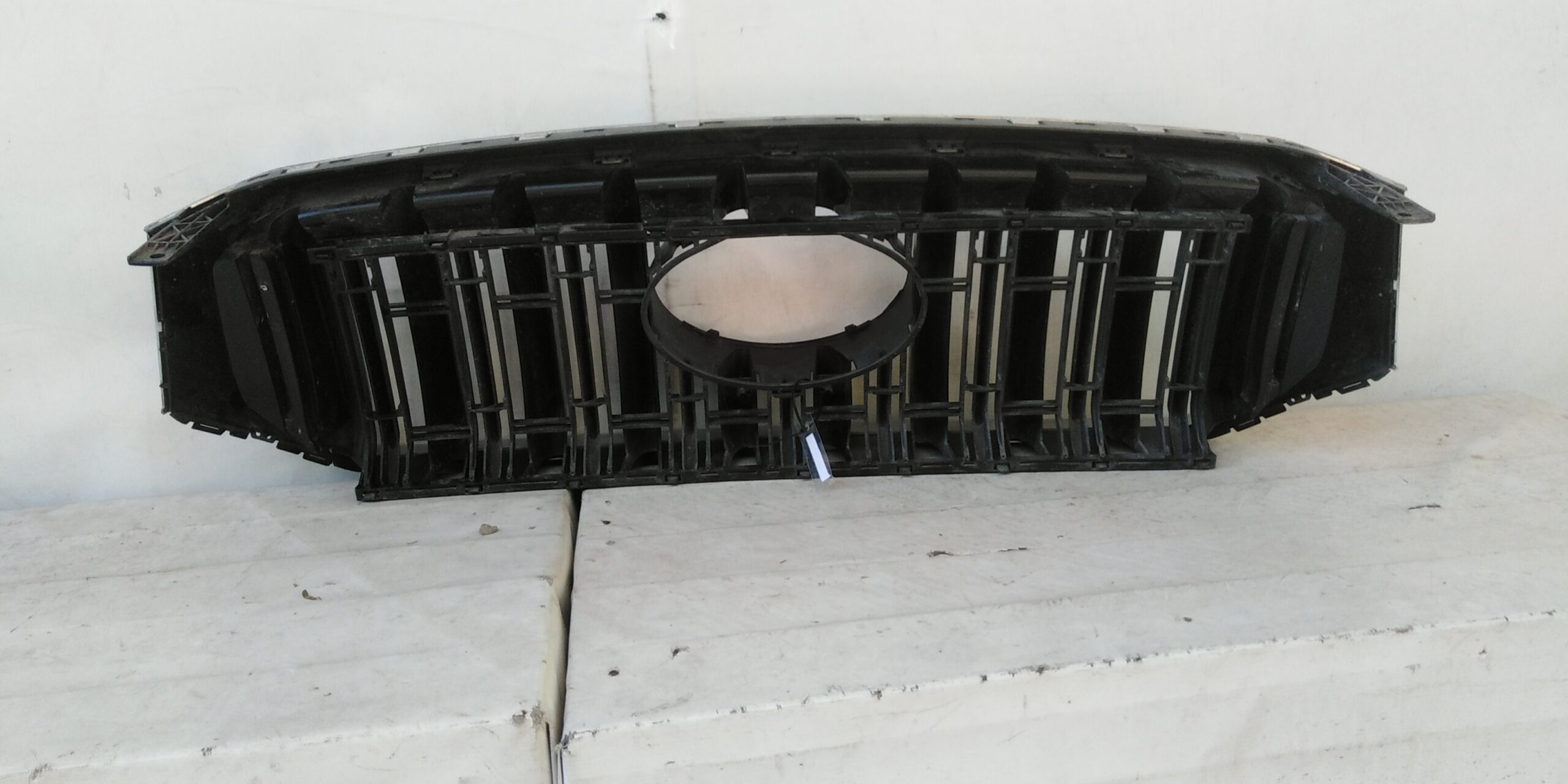 MASCARA MAXUS T60 (18-21) - Imagen 2