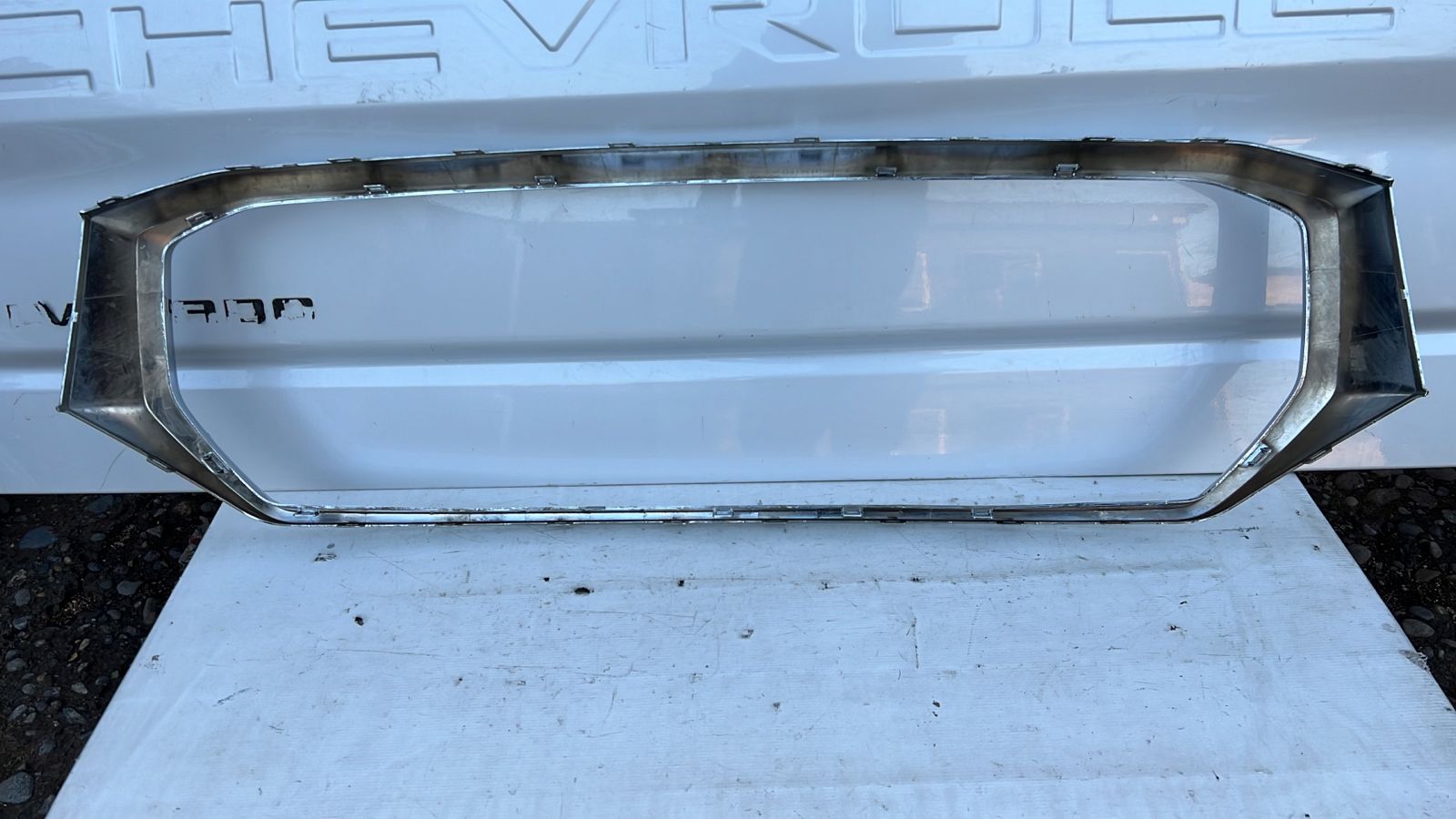 BISEL MASCARA MAXUS T60 (18-21) - Imagen 7