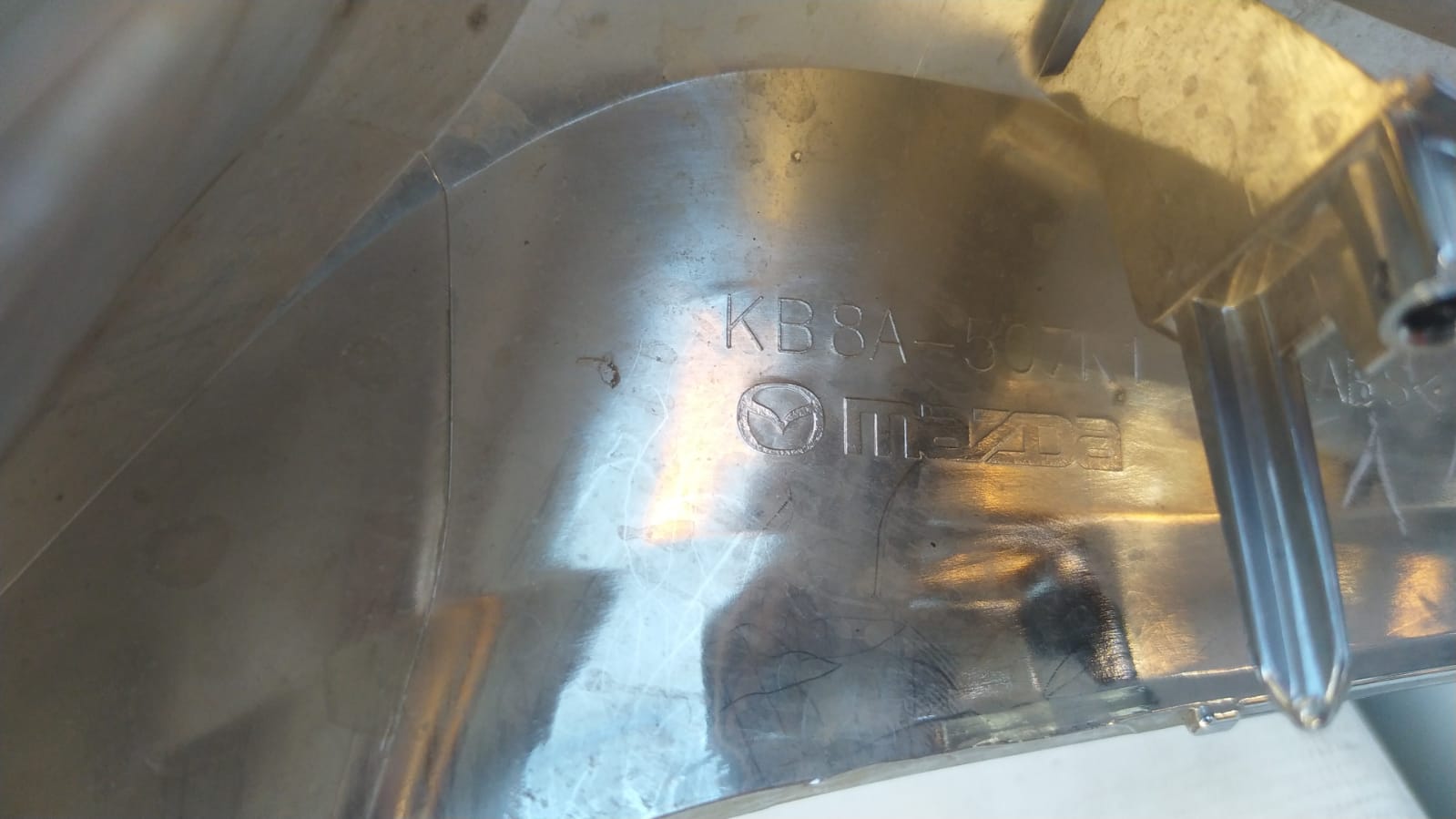 BISEL IZQUIERDO MASCARA MAZDA CX5 (18-21) - Imagen 4