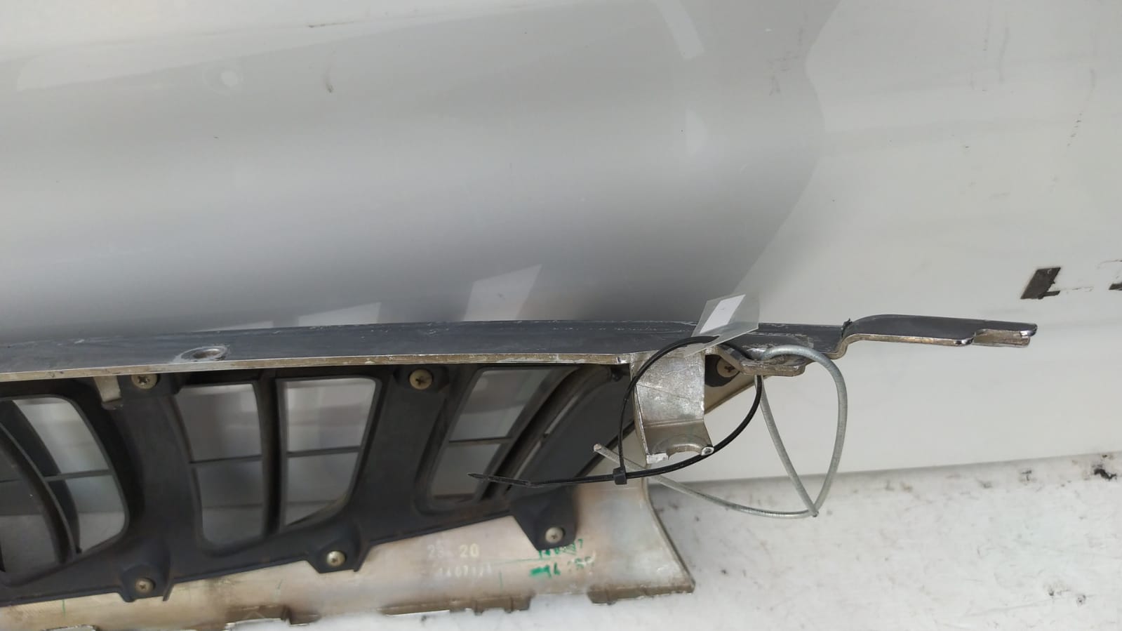 MASCARA MITSUBISHI L200 (15-19) - Imagen 7