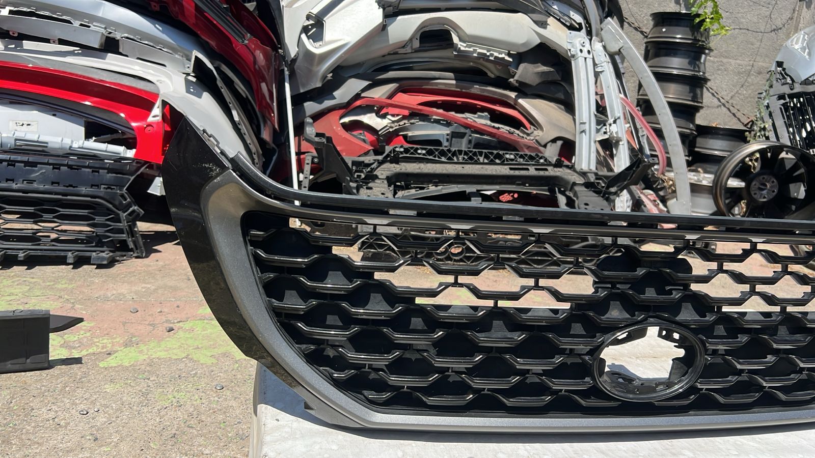 MASCARA TOYOTA COROLLA CROSS (22-23) - Imagen 2