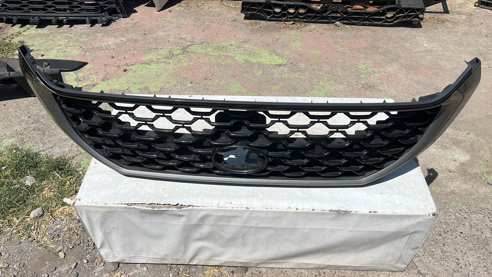 MASCARA TOYOTA COROLLA CROSS (22-23) - Imagen 3