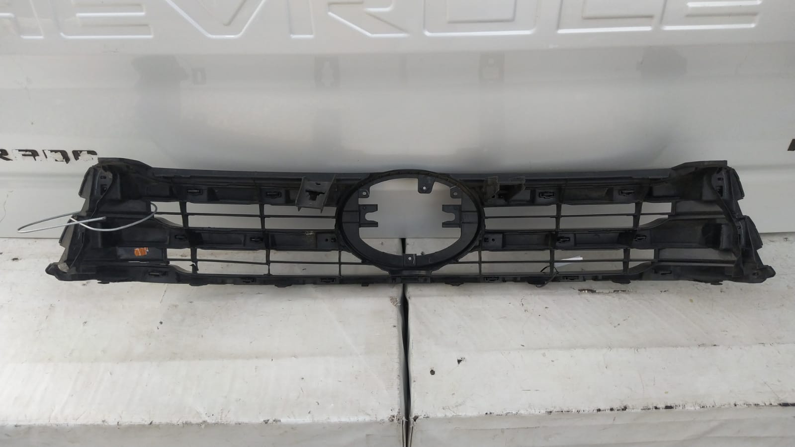 MASCARA TOYOTA HILUX (20-22) - Imagen 4