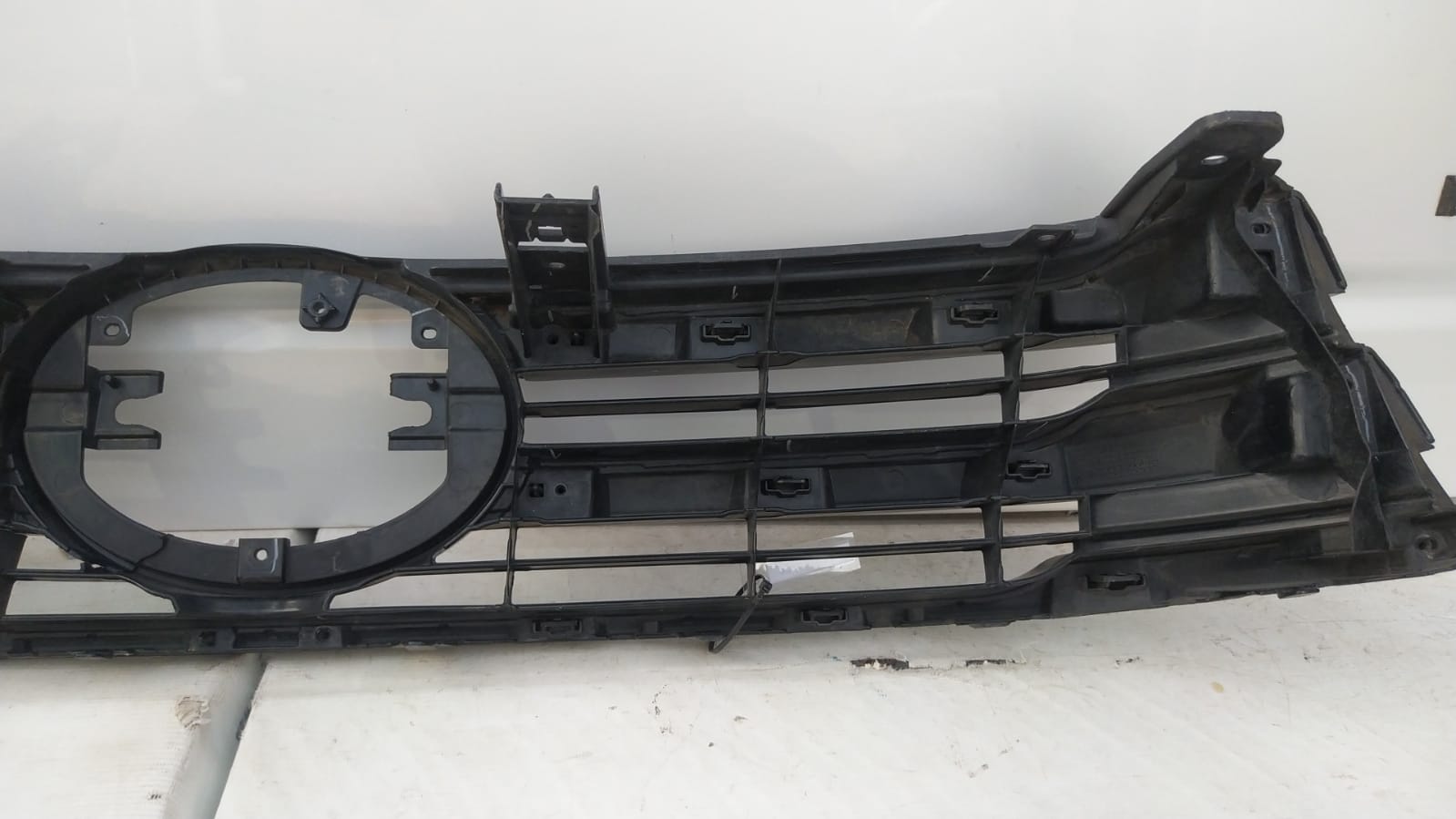 MASCARA TOYOTA HILUX (20-22) - Imagen 5