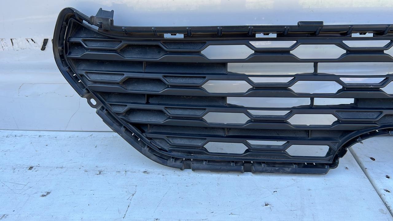 MASCARA TOYOTA RAV4 (19-22) - Imagen 3