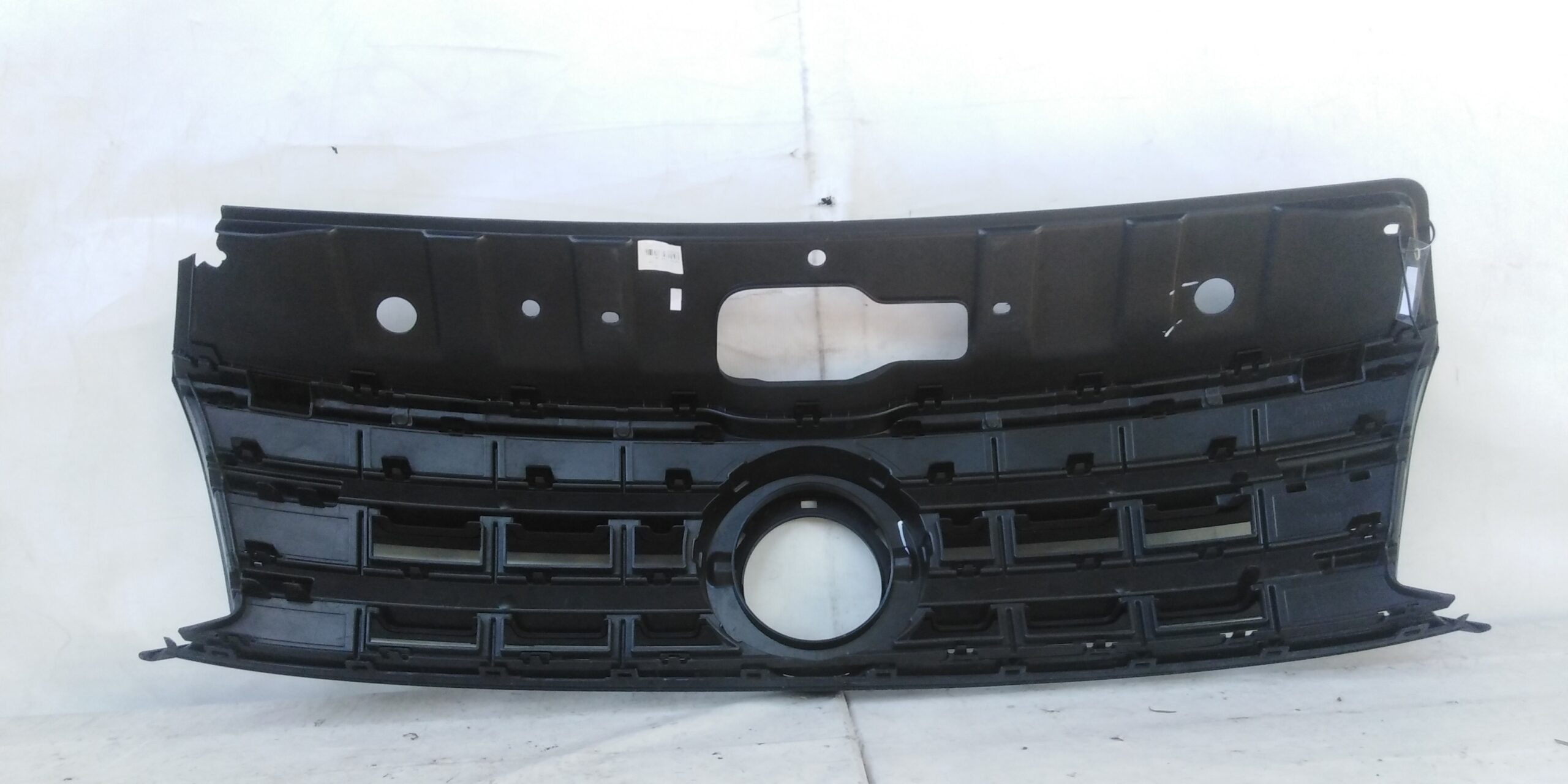 MASCARA VOLKSWAGEN AMAROK (10-22) - Imagen 3