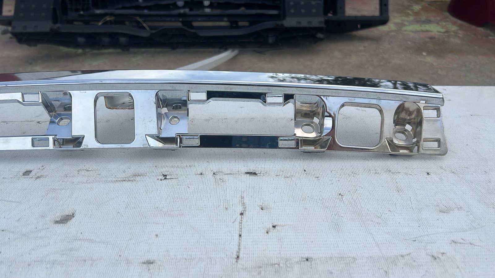 BISEL MALETA TOYOTA COROLLA (20-23) - Imagen 3