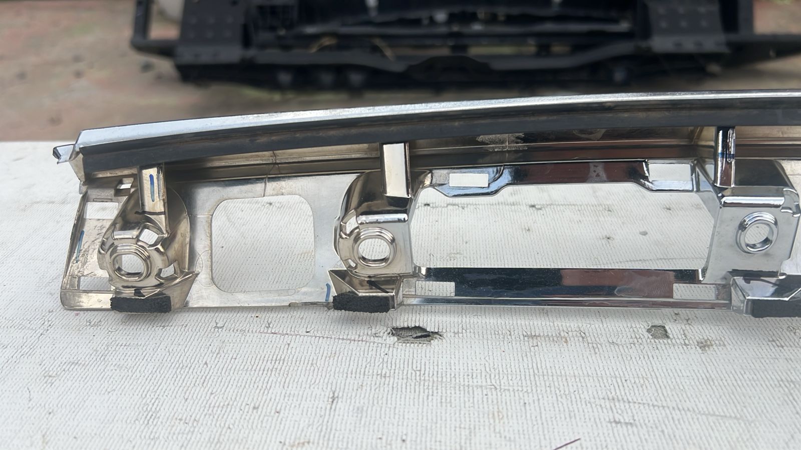 BISEL MALETA TOYOTA COROLLA (20-23) - Imagen 5