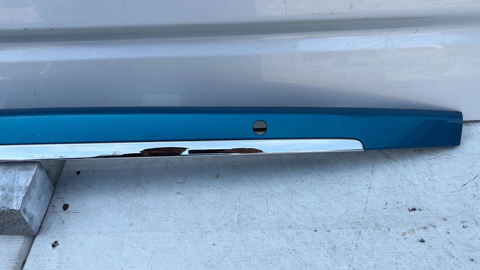 MOLDURA MALETA CHEVROLET SPARK SEDAN (18-21) - Imagen 4