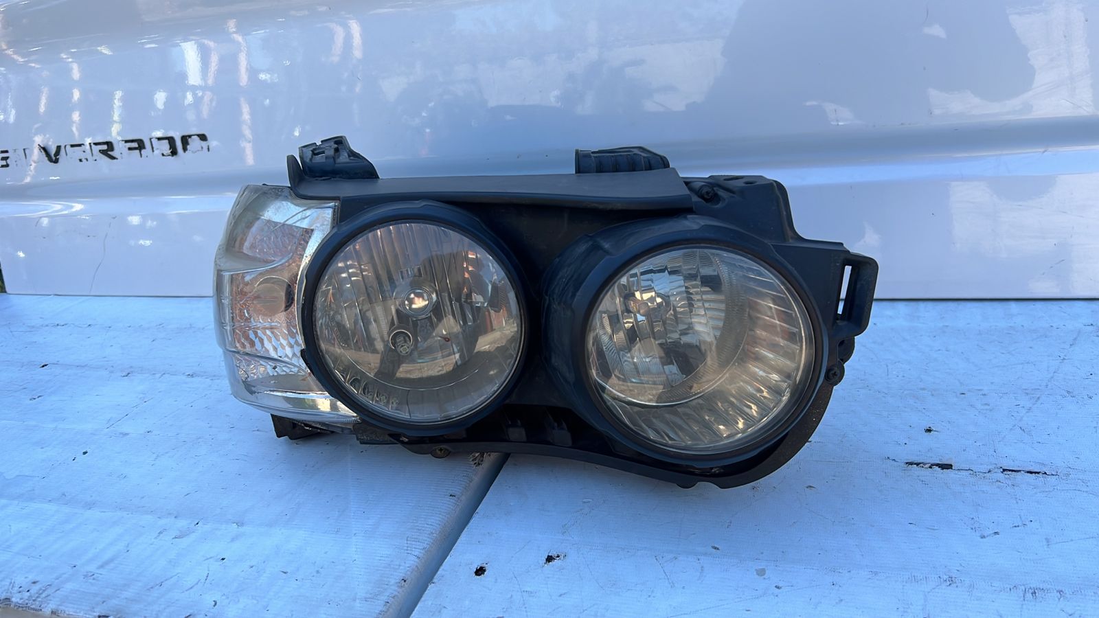 OPTICO DERECHO CHEVROLET SONIC (12-14)