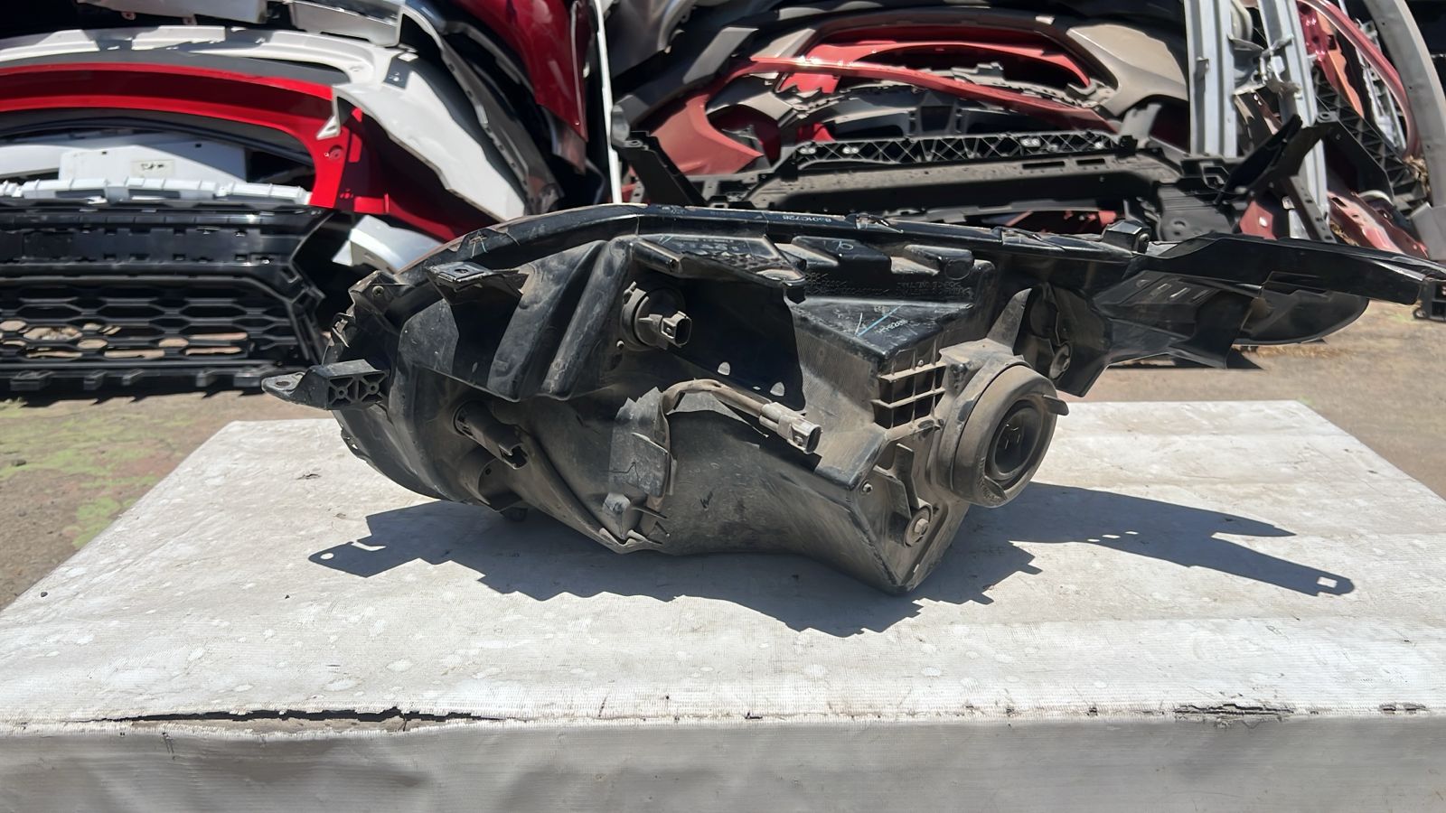 OPTICO DERECHO MITSUBISHI L200 (16-18) - Imagen 4