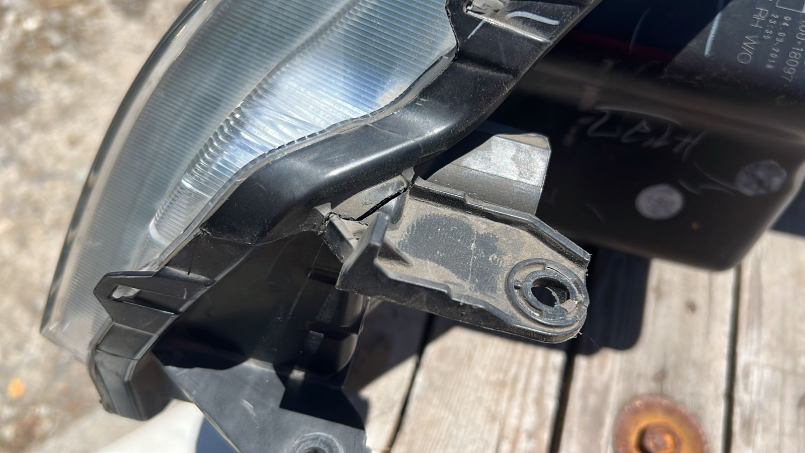 OPTICO DERECHO SUZUKI VITARA (16-22) - Imagen 6