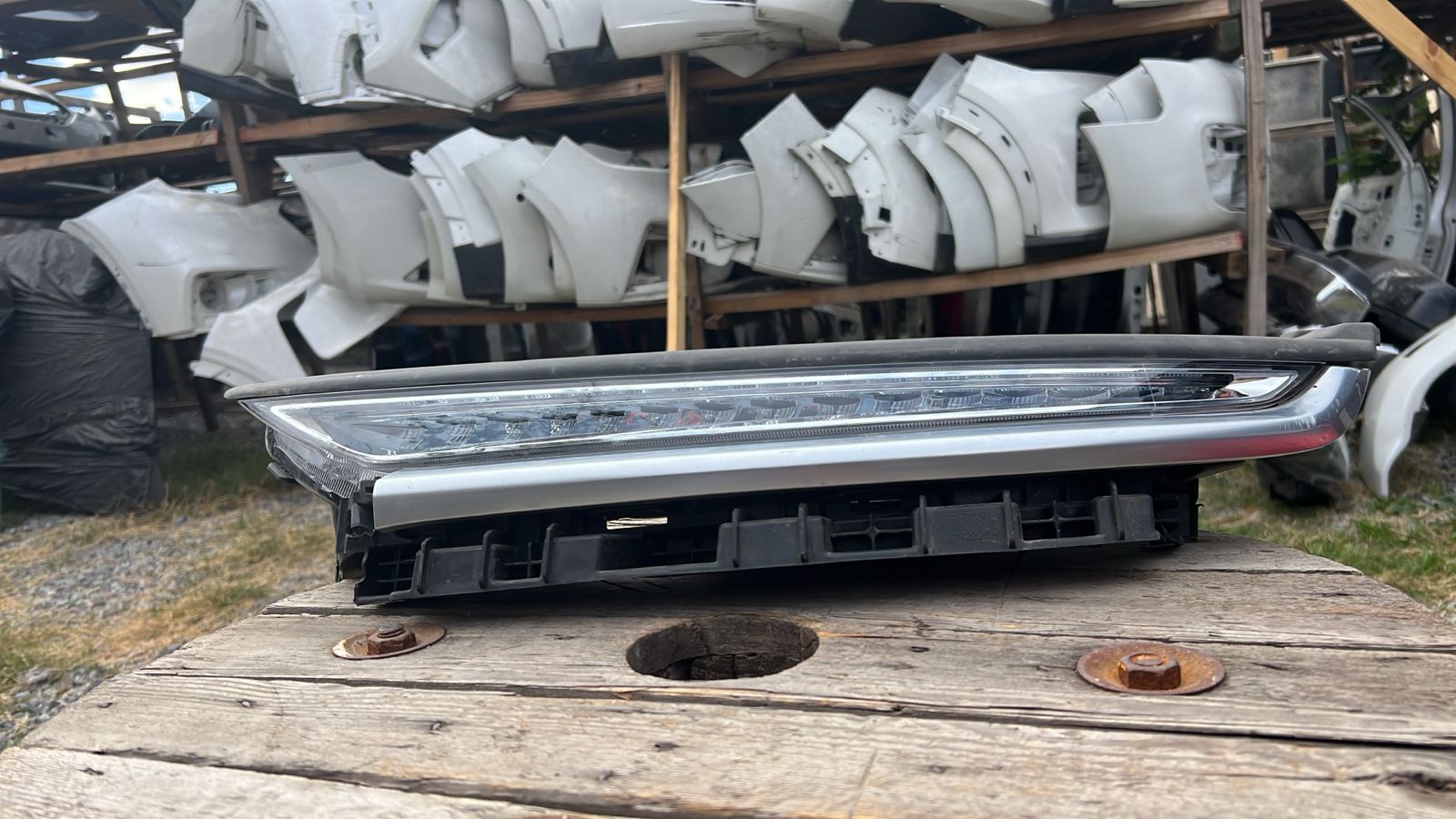 OPTICO IZQUIERDO CHEVROLET CAPTIVA (19-23)