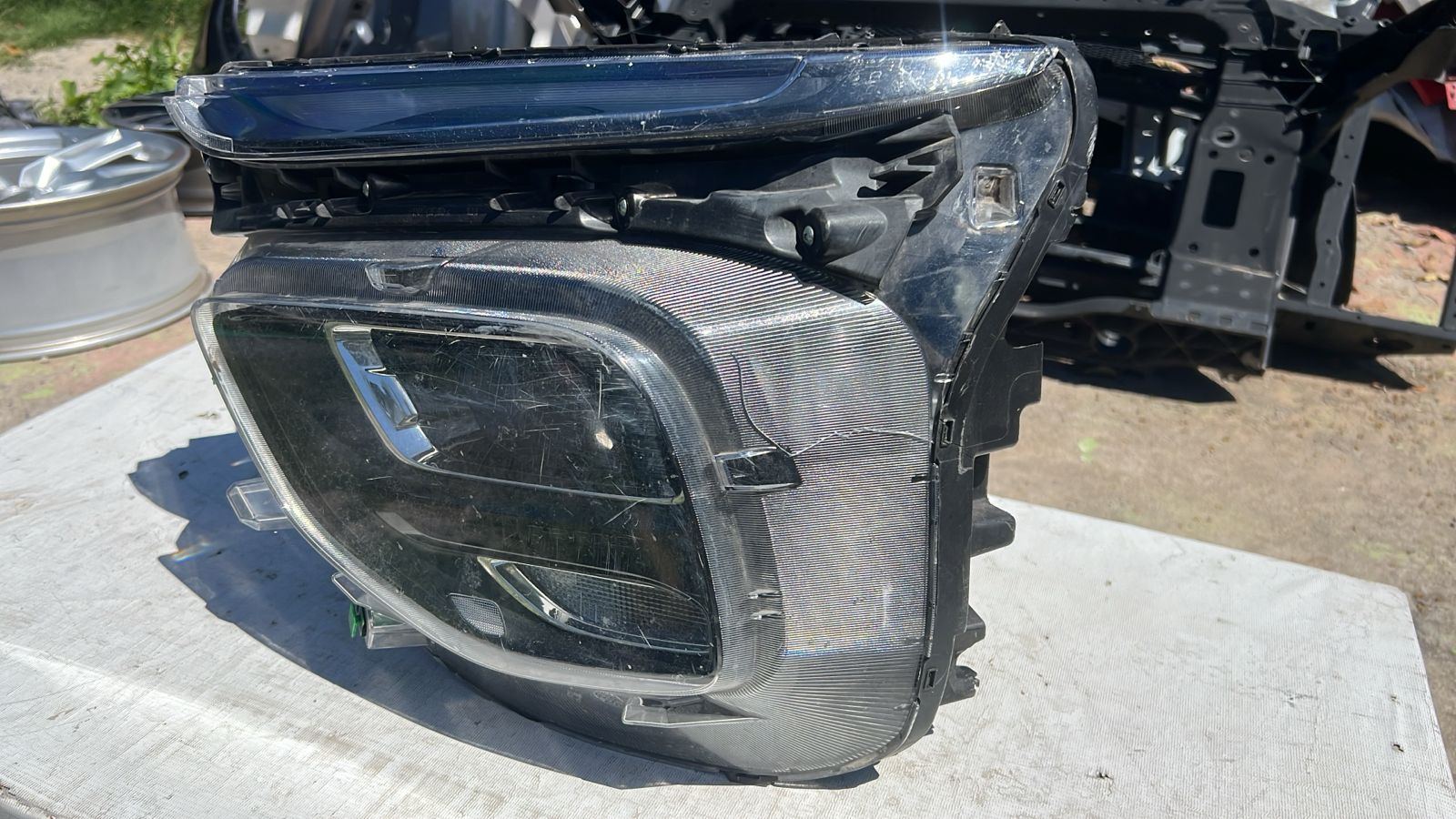 OPTICO IZQUIERDO CHEVROLET MONTANA (23-25) - Imagen 2