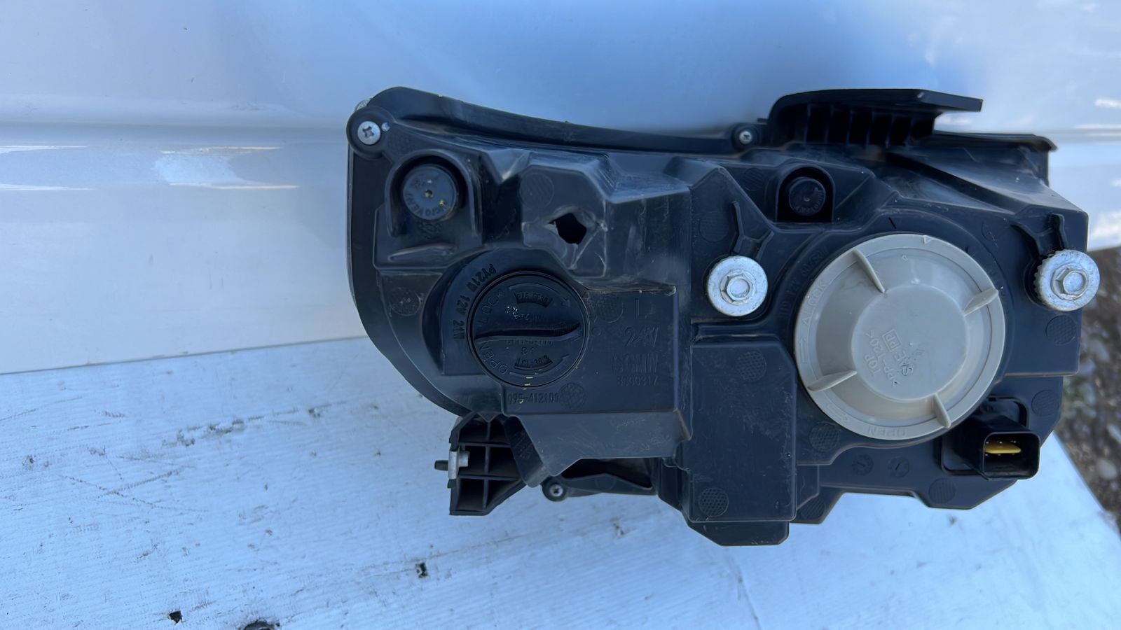 OPTICO IZQUIERDO CHEVROLET N400 (20-23) - Imagen 5