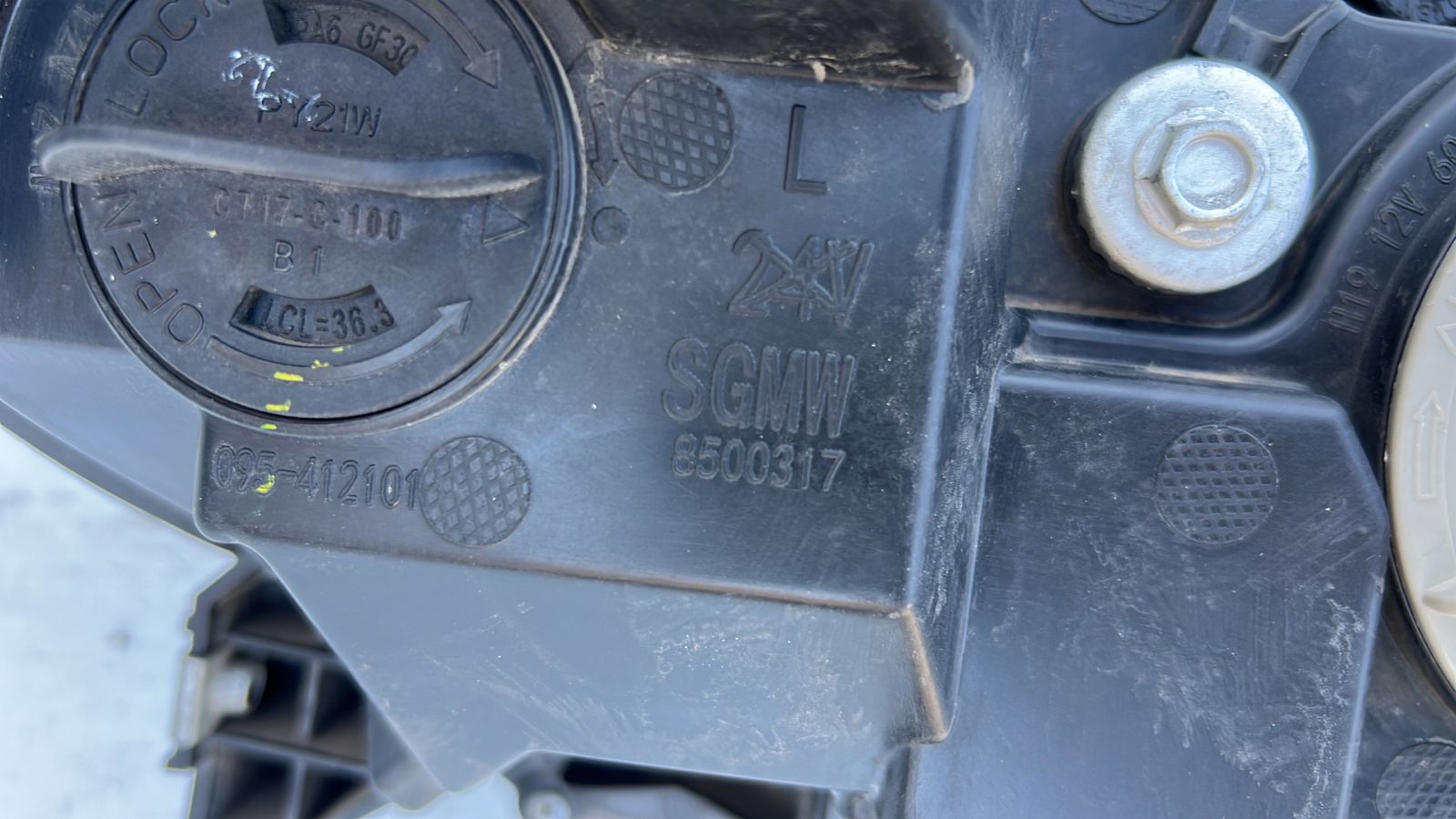 OPTICO IZQUIERDO CHEVROLET N400 (20-23) - Imagen 6