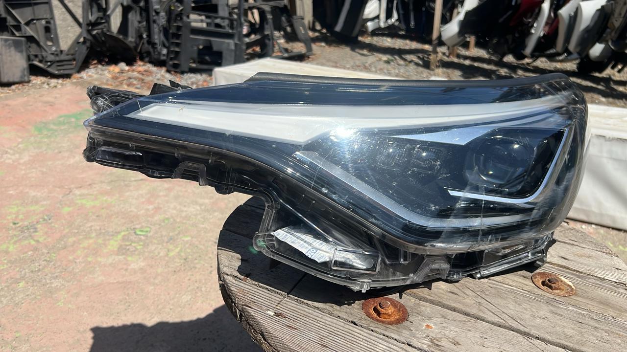 OPTICO IZQUIERDO TOYOTA C-HR (20-23) - Imagen 2