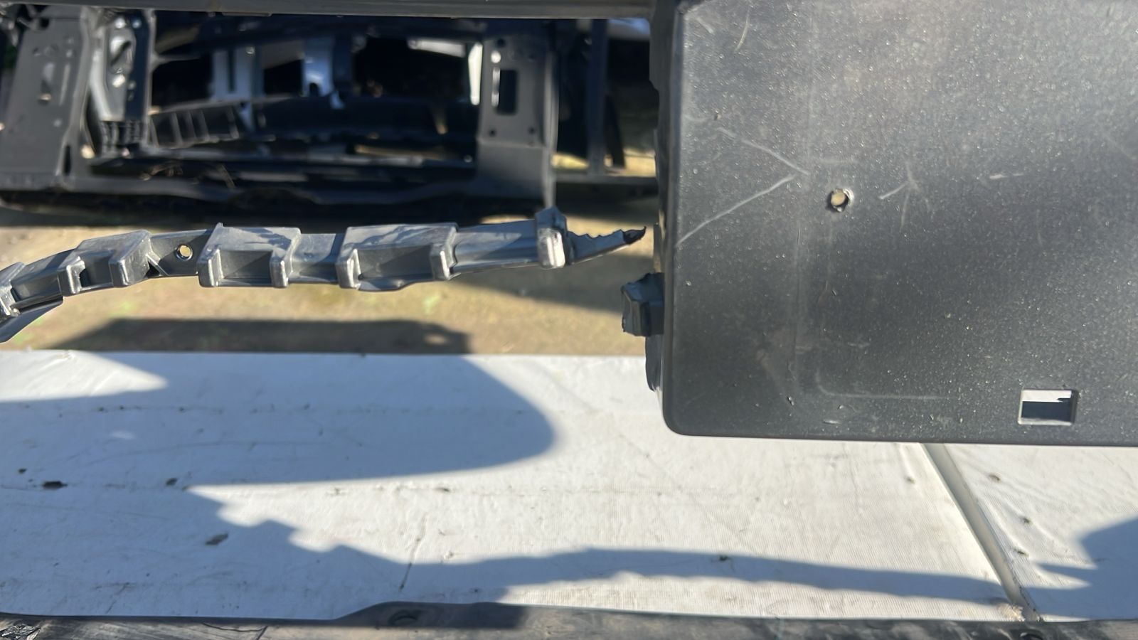 PARACHOQUE DELANTERO CHEVROLET CAPTIVA (19-23) - Imagen 10