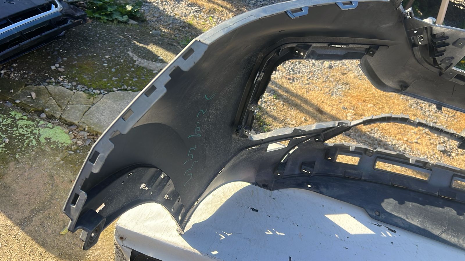 PARACHOQUE DELANTERO CHEVROLET CAPTIVA (19-23) - Imagen 8