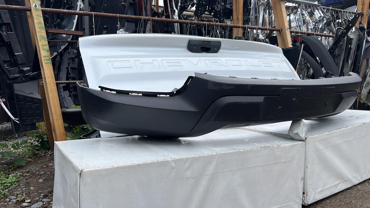 PARACHOQUE DELANTERO CHEVROLET COLORADO (22-23) - Imagen 2