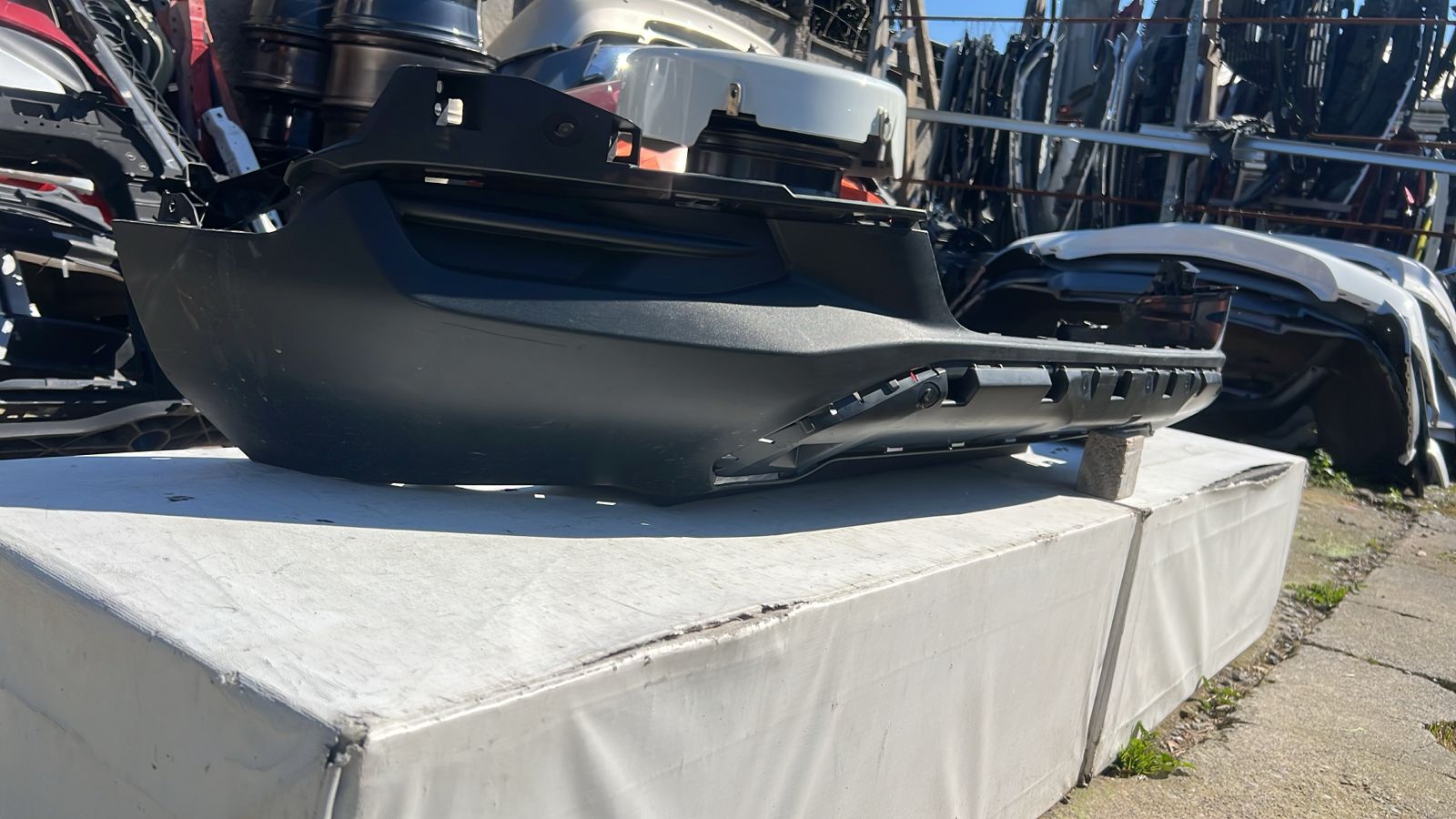 SPOILER PARACHOQUE DELANTERO CHEVROLET MONTANA (23-25) - Imagen 2