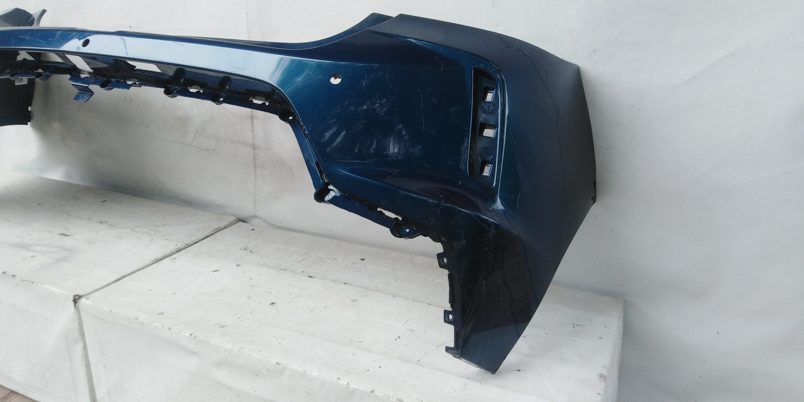 PARACHOQUE DELANTERO CHEVROLET ONIX RS (20-22) - Imagen 2