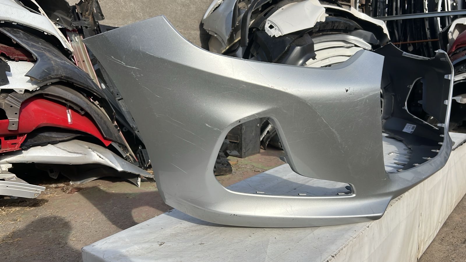 PARACHOQUE DELANTERO CHEVROLET ONIX RS (20-22) - Imagen 2