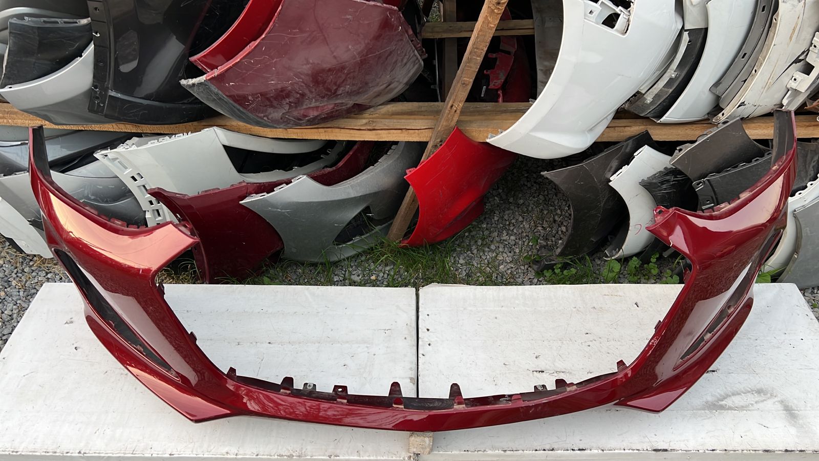 PARACHOQUE DELANTERO CHEVROLET ONIX RS (20-23) - Imagen 2