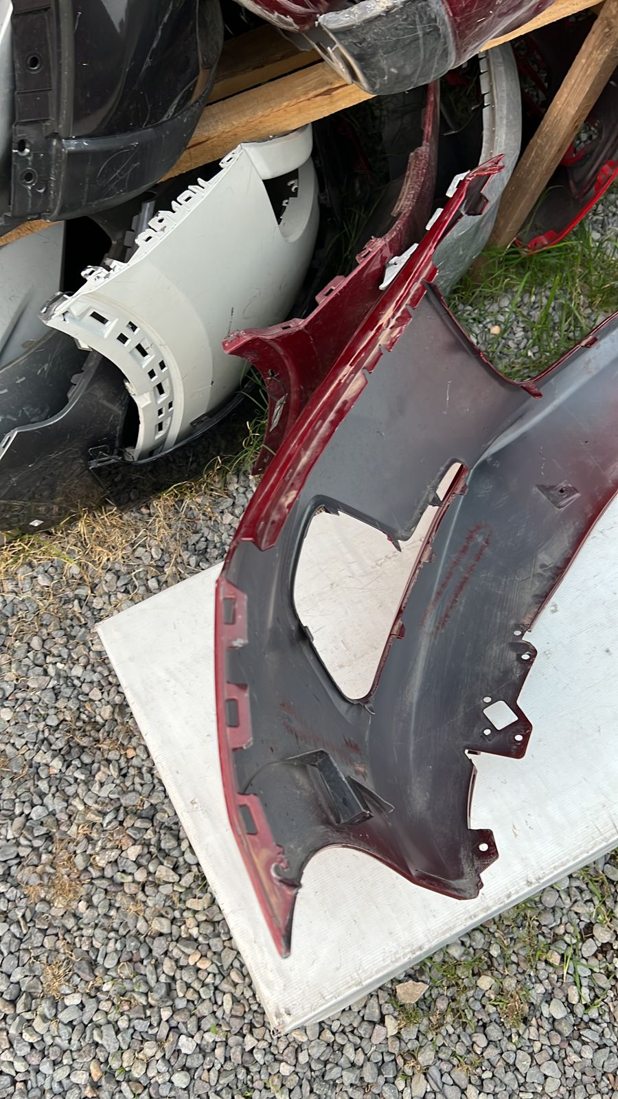 PARACHOQUE DELANTERO CHEVROLET ONIX RS (20-23) - Imagen 6