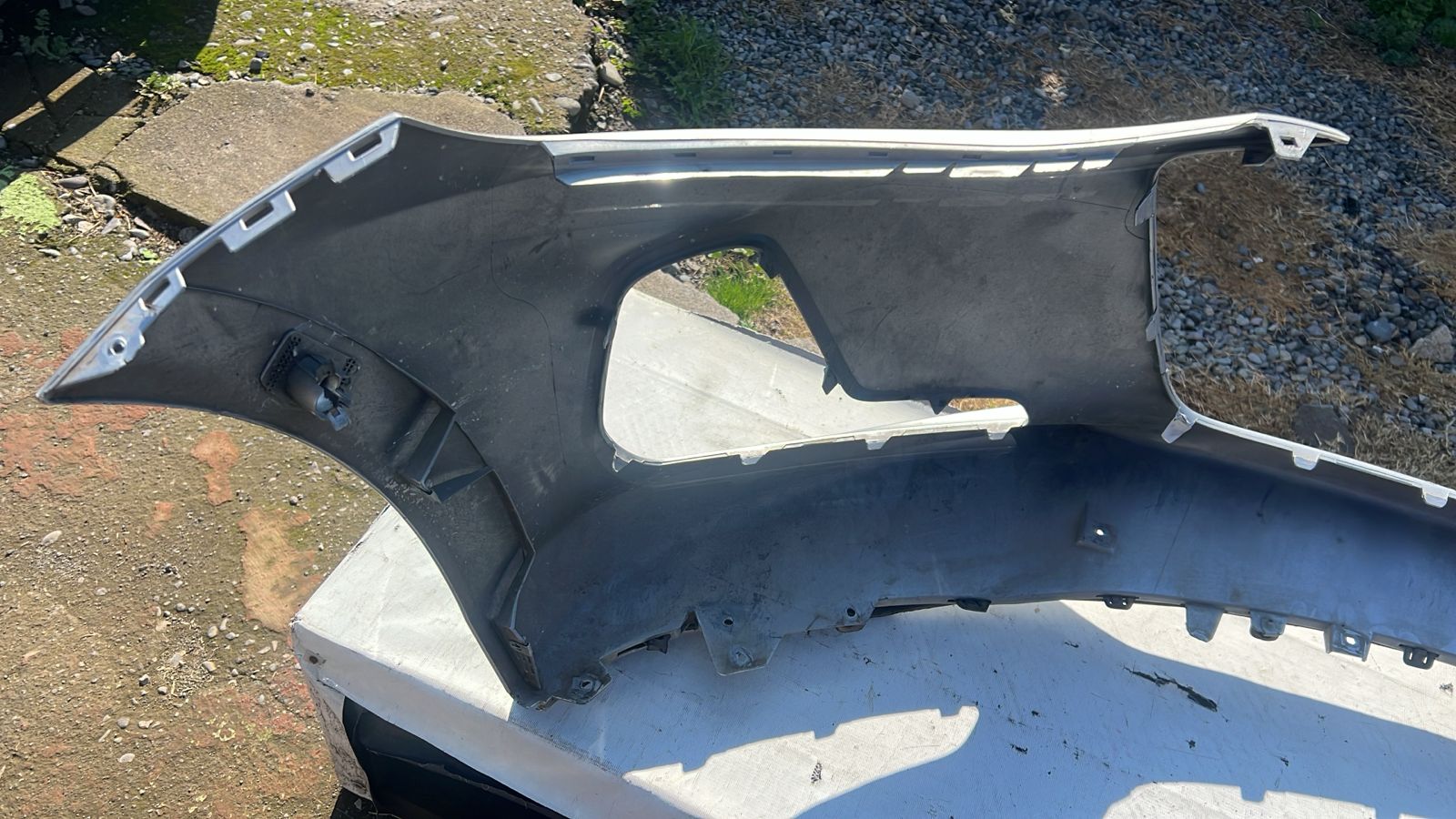 PARACHOQUE DELANTERO CHEVROLET ONIX RS (20-23) - Imagen 7