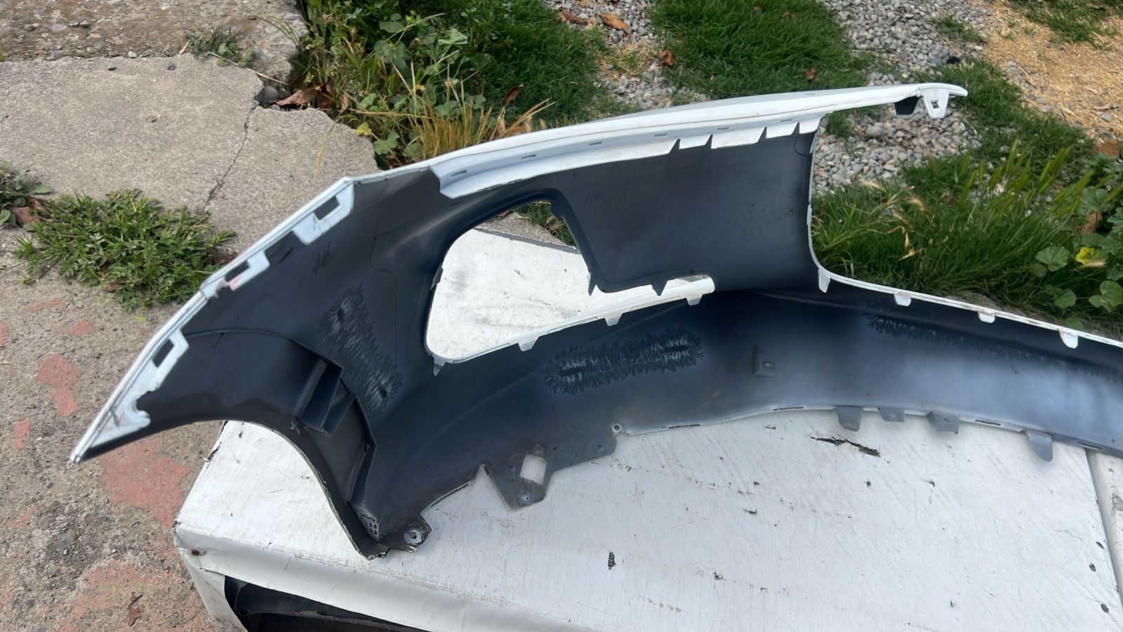 PARACHOQUE DELANTERO CHEVROLET ONIX RS (20-23) - Imagen 5