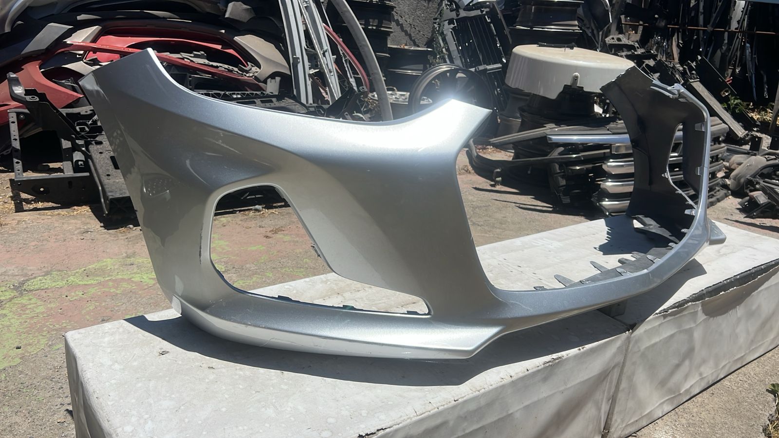 PARACHOQUE DELANTERO CHEVROLET ONIX RS (20-22) - Imagen 2